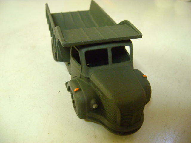 Dinky toys militaires. - Page 5 Dinky_10