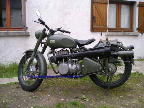 Essai de chronologie des motos militaires de l'armée après 1945.