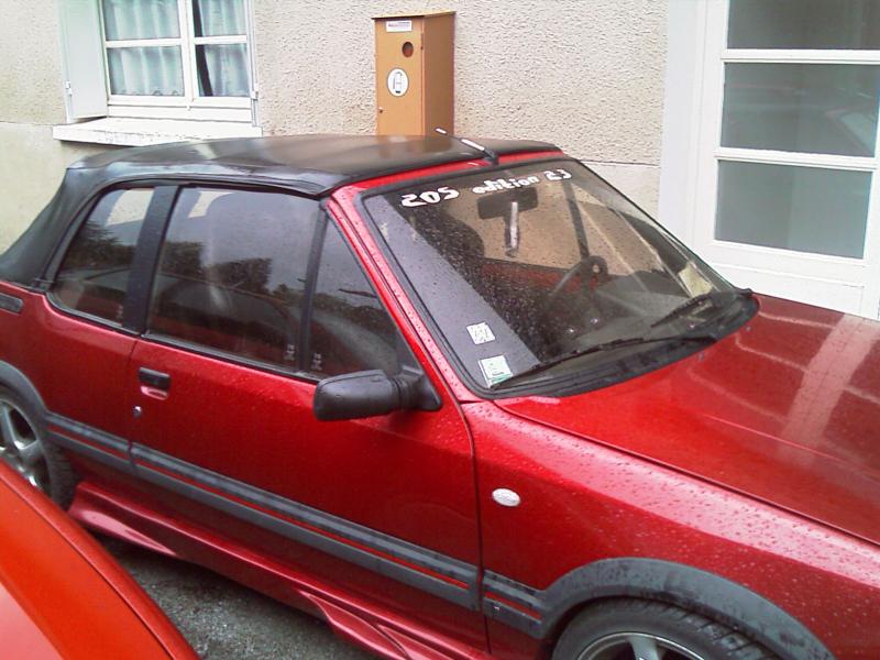 [manu17] 205 GTI 1.9L 130cv Rouge Lucifer 1989 - Page 2 Imag0011