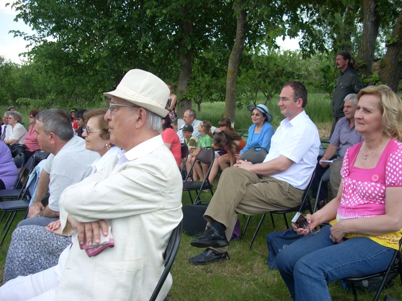 „ACASĂ LA FAMILIA NEGRUZZI”- Muzeul „C. Negruzzi” din Hermeziu, comuna Trifeşti-duminica 22 mai 2011 Hermez15