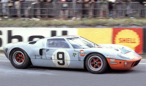 PORSCHE 908 (1968-75) Des prototypes de ... série  Ford-g10