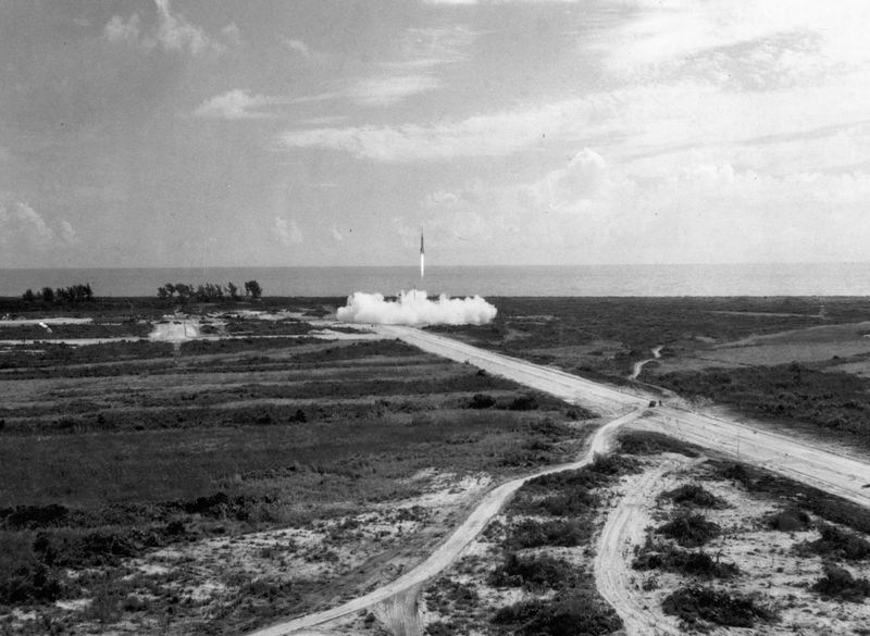 Juillet 1950: premier lancement  depuis l'ancêtre du KSC 00034710