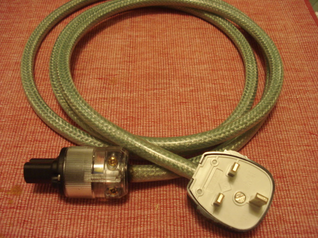 Isotek Hifi Power Cord with Wattgate 320i & Silver-plated MK Toughtplug 2m (Used)SOLD Isotek11