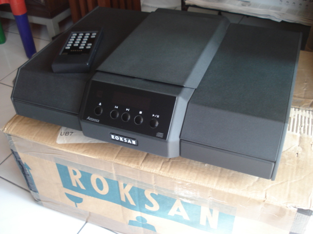  Roksan Attessa Integrated CD Transport & Player (Used)SOLD Roksan11