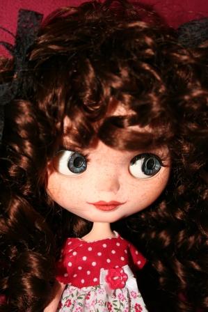 custo sur une "fausse blythe" Chocol28