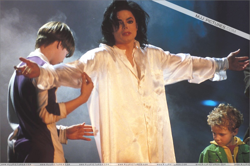 Frasi e Aforismi di Michael Jackson - Pagina 11 5510