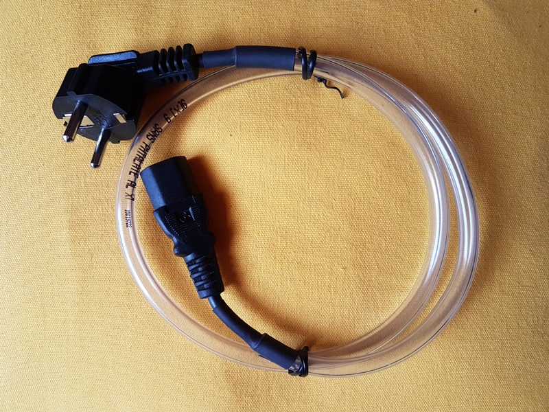 Câbles secteur HIFI Cable110