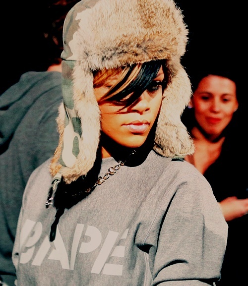 ☪ ··· Rihanna ··· ☪ [#1] - Page 5 Tumblr21