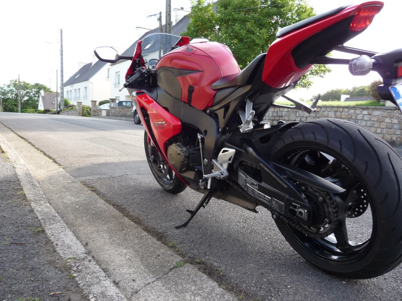 Un CBR 1000 RR à vendre P1020615