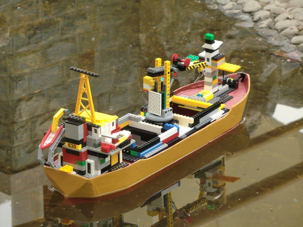 les navires Lego de Bill Cimg0910