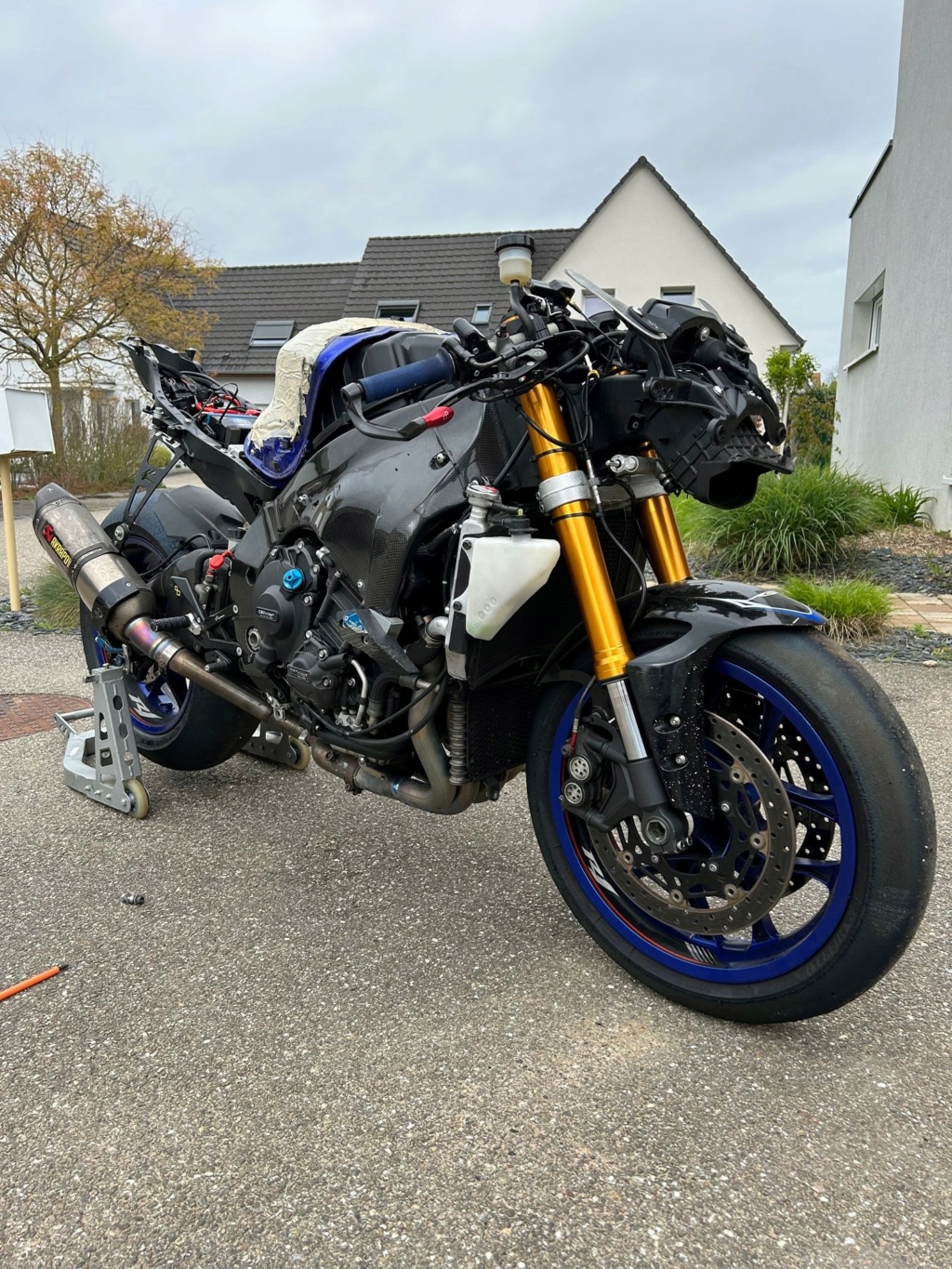 (Vendue) Yamaha R1 2018 9800km 15000€  R111