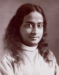 Paramahansa Yogananda Yogana10