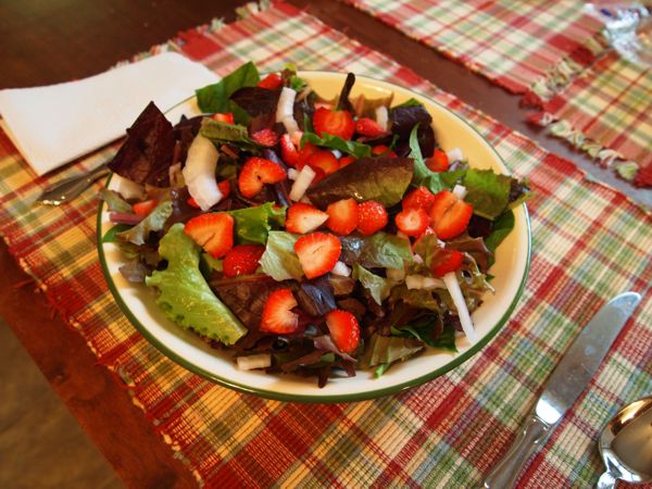 strawberries - Mixed Lettuce Salad with Strawberries May24s10