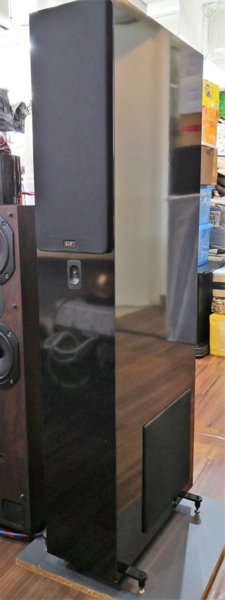 NHT VT2 Floorstand Speakers Img_2022