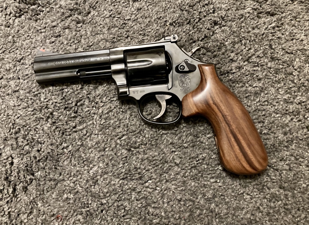 Smith&Wesson 586-8 D813b210