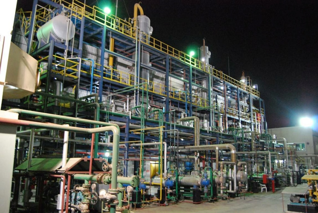 PETROLEUM REFINERY FOR SALE IN DUBAI, UAE. Whats437