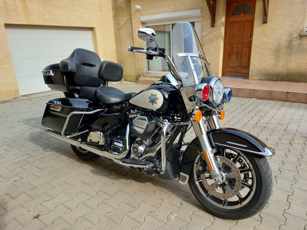 Présentation Road King Police 2018 Rk0610