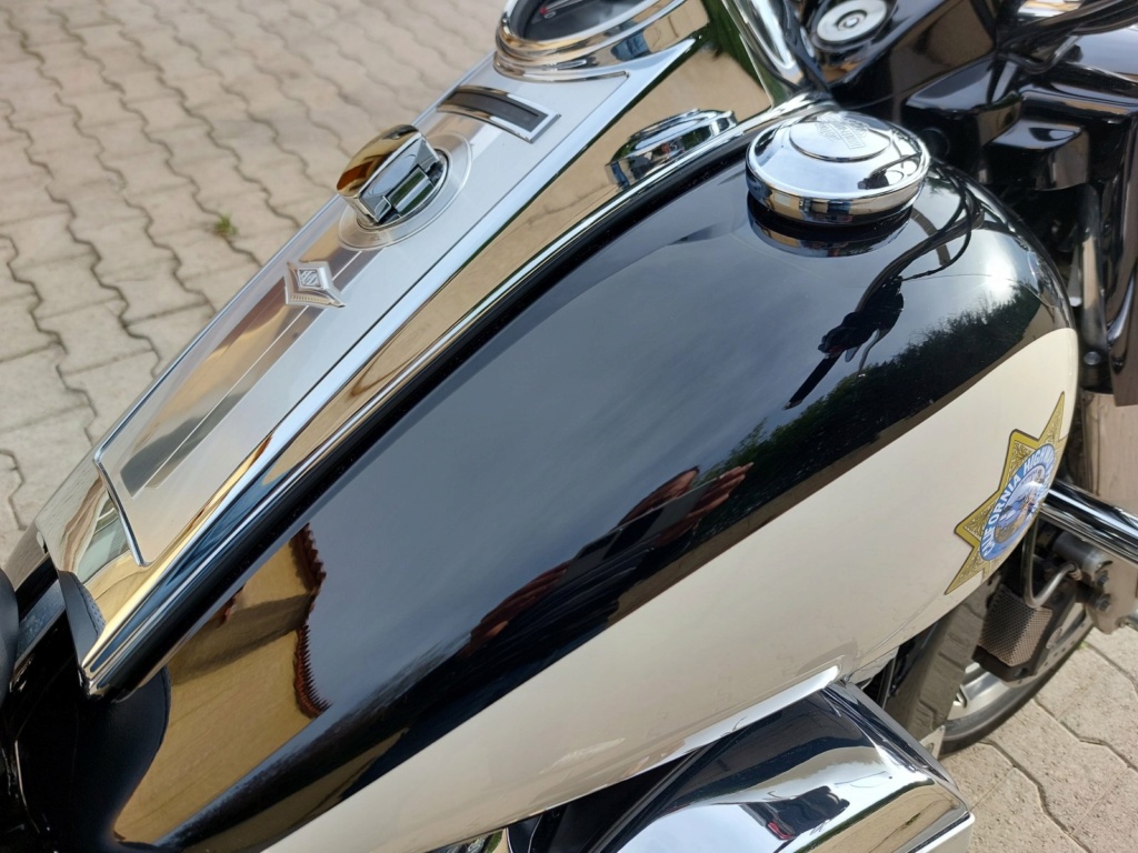 Présentation Road King Police 2018 Rk2410