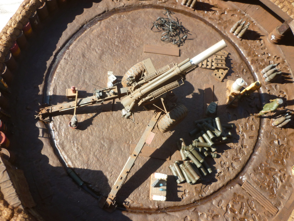 Ravitaillement munitions base de tir - Howitzer 155mm Bronco 1/35 + M548A1 AFV CLUB 1/35 - Page 11 P1140021
