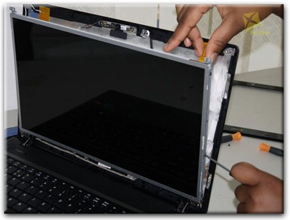 DIY réutiliser vieux écran PC portable Zamena10