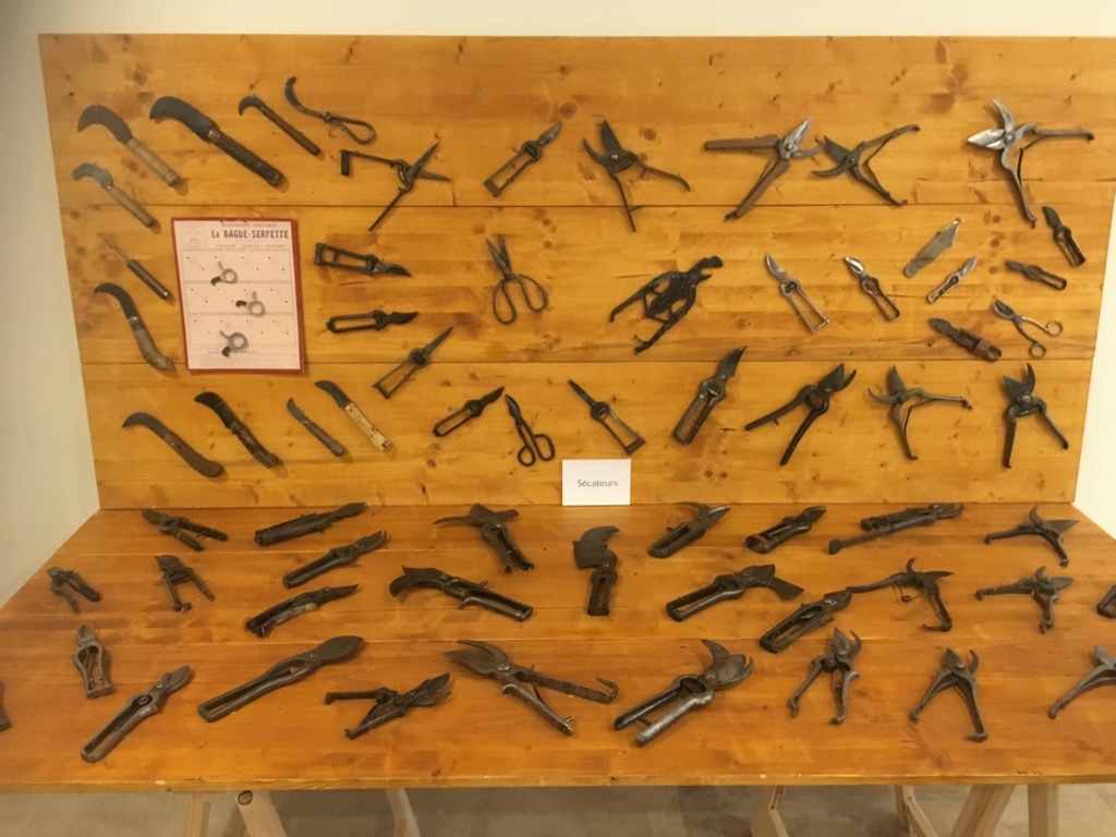 Outils de jardins Img_5210