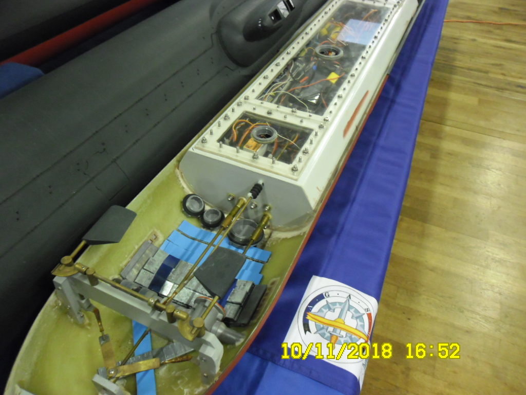 [ Loisirs autres que sports ] AGASM Amicale Perle - Exposition de maquettes de sous-marins à Lanouaille (24) Sam_0046
