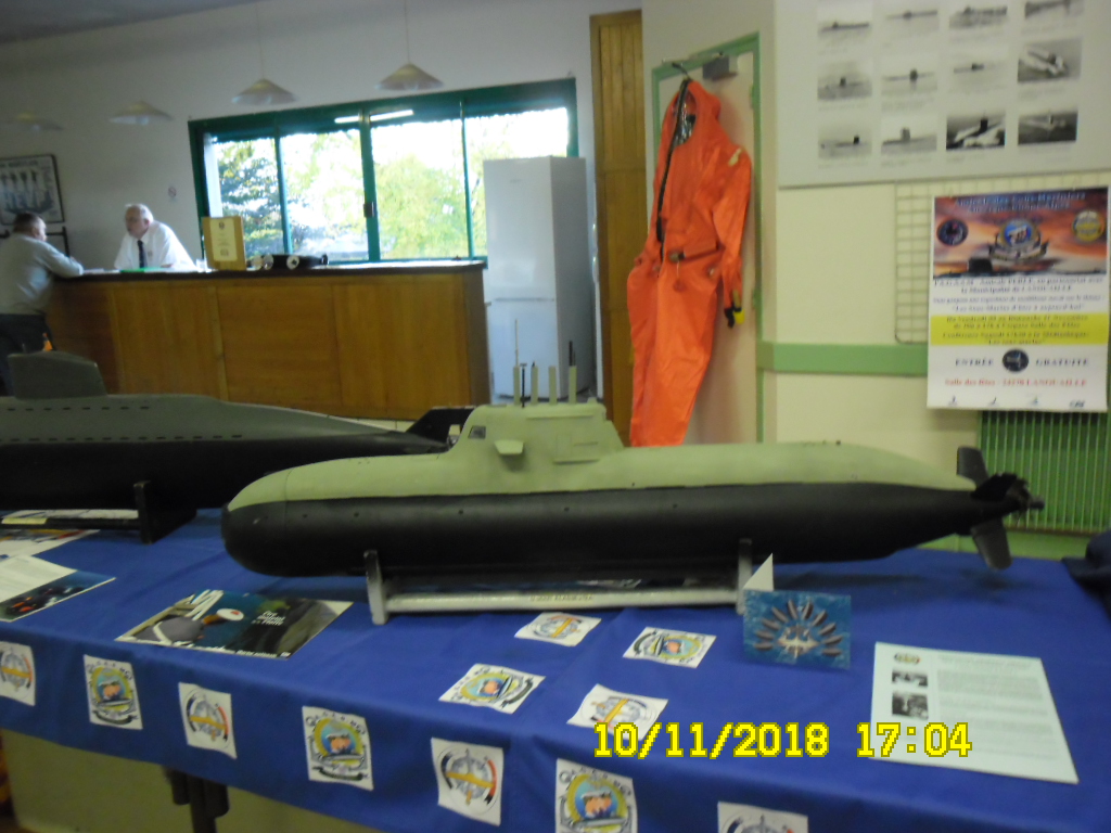 [ Loisirs autres que sports ] AGASM Amicale Perle - Exposition de maquettes de sous-marins à Lanouaille (24) Sam_0049
