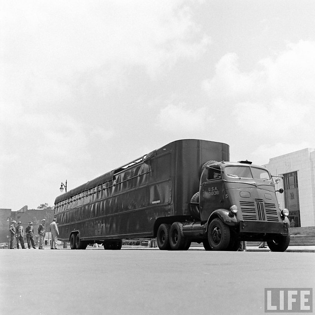 USAAF trailers derrière des Autocar ou autre tracteur de semi 2 essieus ou plus - Page 3 64954710