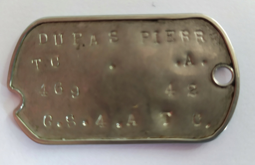 Déchiffrage de deux plaques françaises Img_2526
