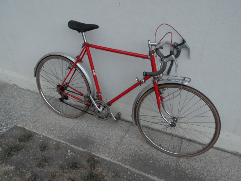 velo bourdel ,l'auvergnat rouge Sam_1610