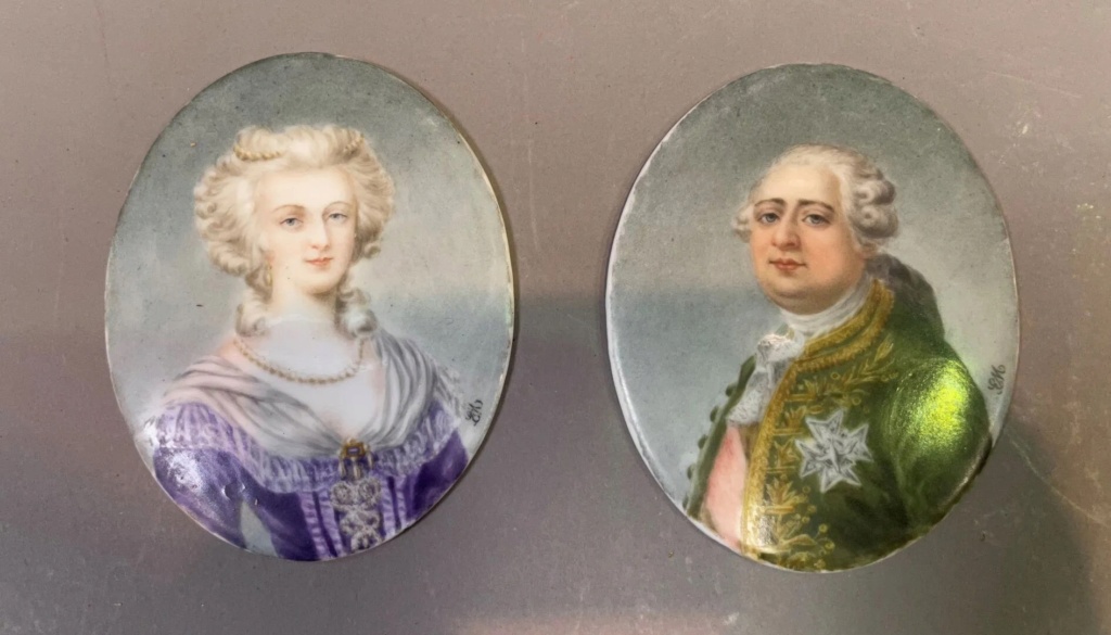 Collection : miniatures de Marie Antoinette et de ses proches - Page 20 Tzolzo16