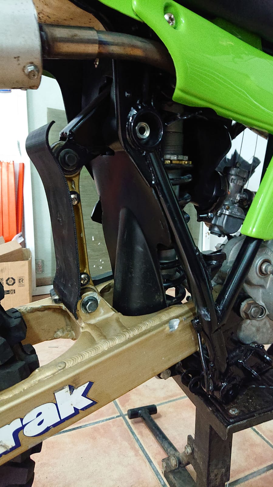 ESCAPE h3 -registronex - Kawasaki KX 80 Big 1983 - Restauracion Img-2023