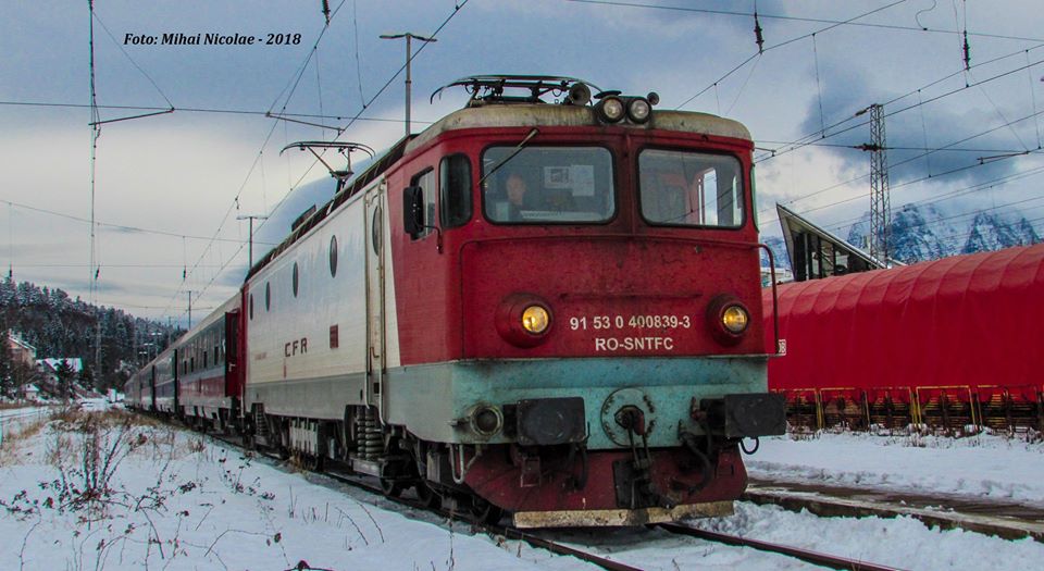  Locomotive clasa 400 - Pagina 63 83910