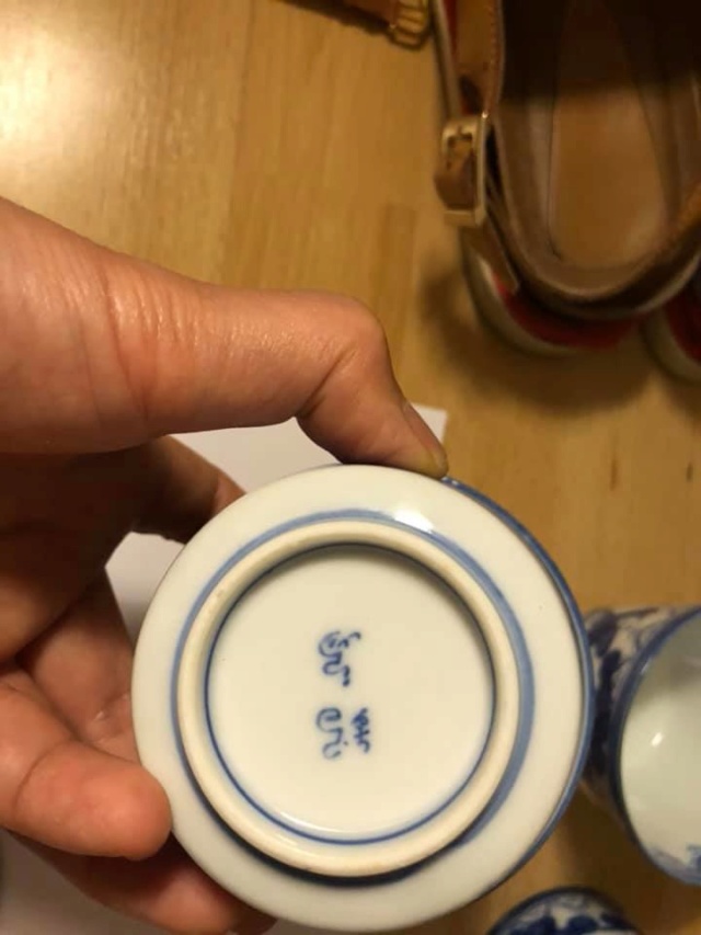 tasses en porcelain Karako boys Japon A610