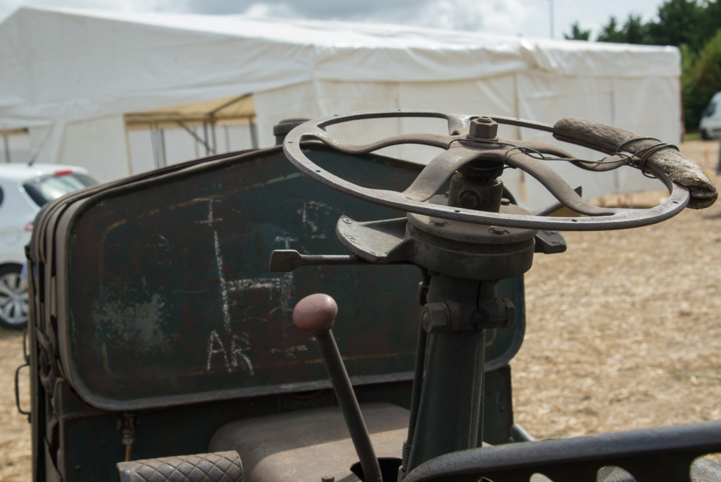 Les 100 ans du tracteur RENAULT en photo... - Page 3 2018_074