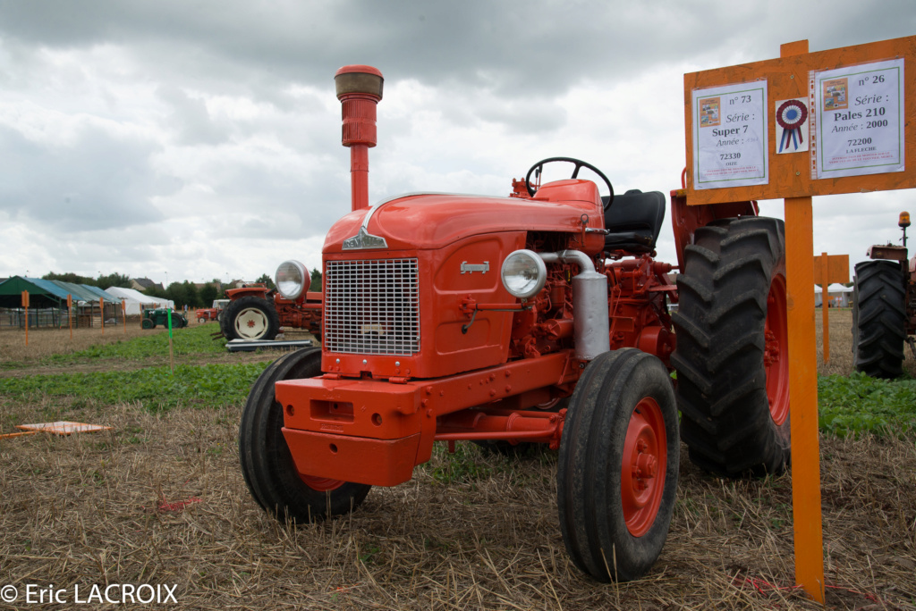 Les 100 ans du tracteur RENAULT en photo... - Page 4 2018_110