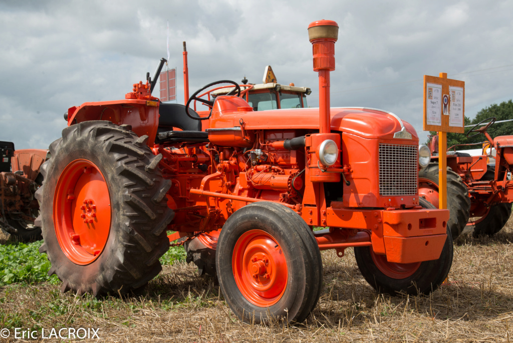 Les 100 ans du tracteur RENAULT en photo... - Page 5 2018_117