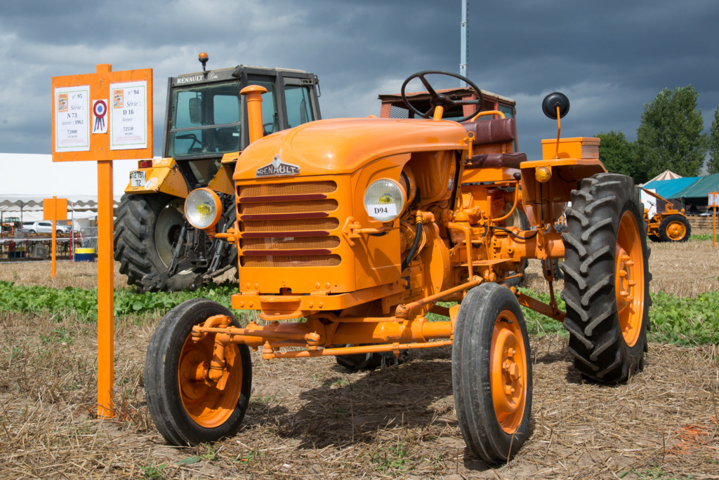 Les 100 ans du tracteur RENAULT en photo... - Page 6