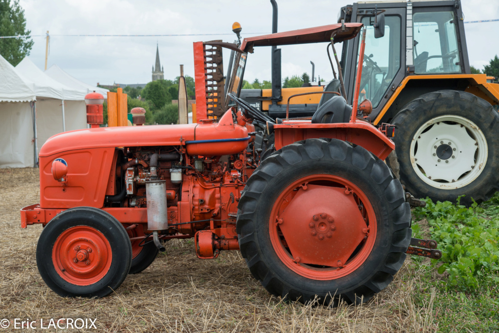 Les 100 ans du tracteur RENAULT en photo... - Page 7 2018_161