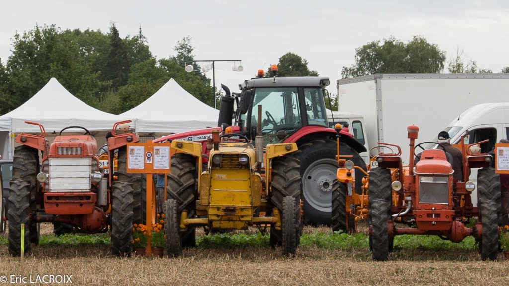 Les 100 ans du tracteur RENAULT en photo... - Page 11 2018_257