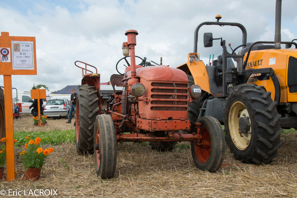 Les 100 ans du tracteur RENAULT en photo... - Page 16 2018_372