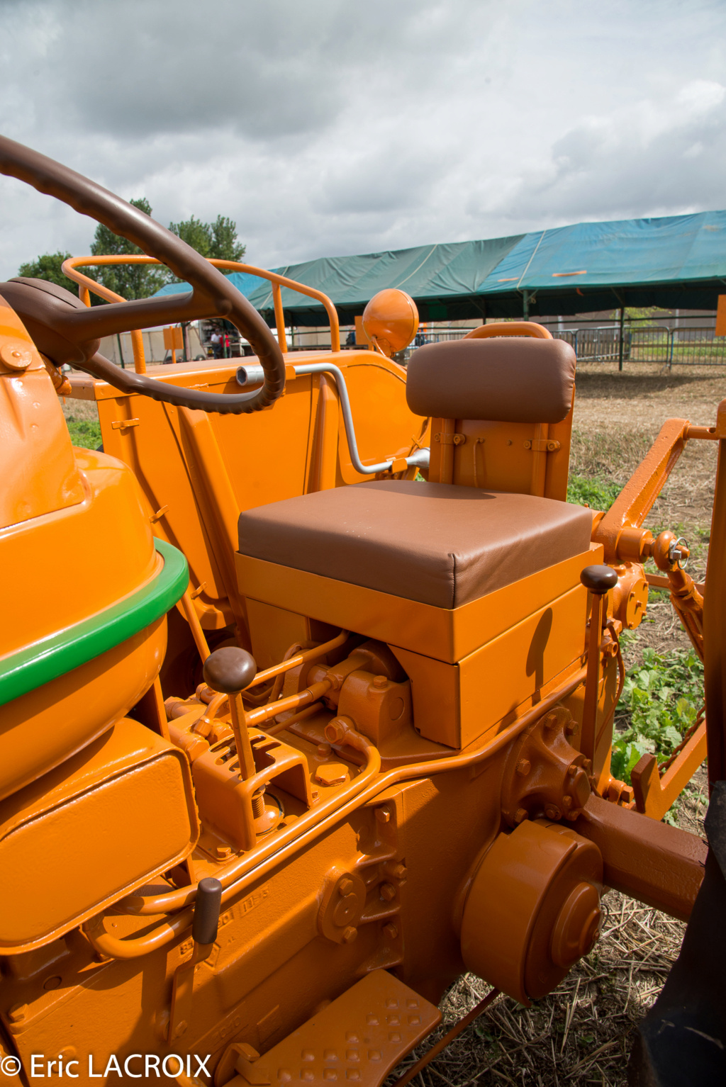 72 - St Gervais en Belin en 2018 - Les 100 ans du tracteur RENAULT  2018_423