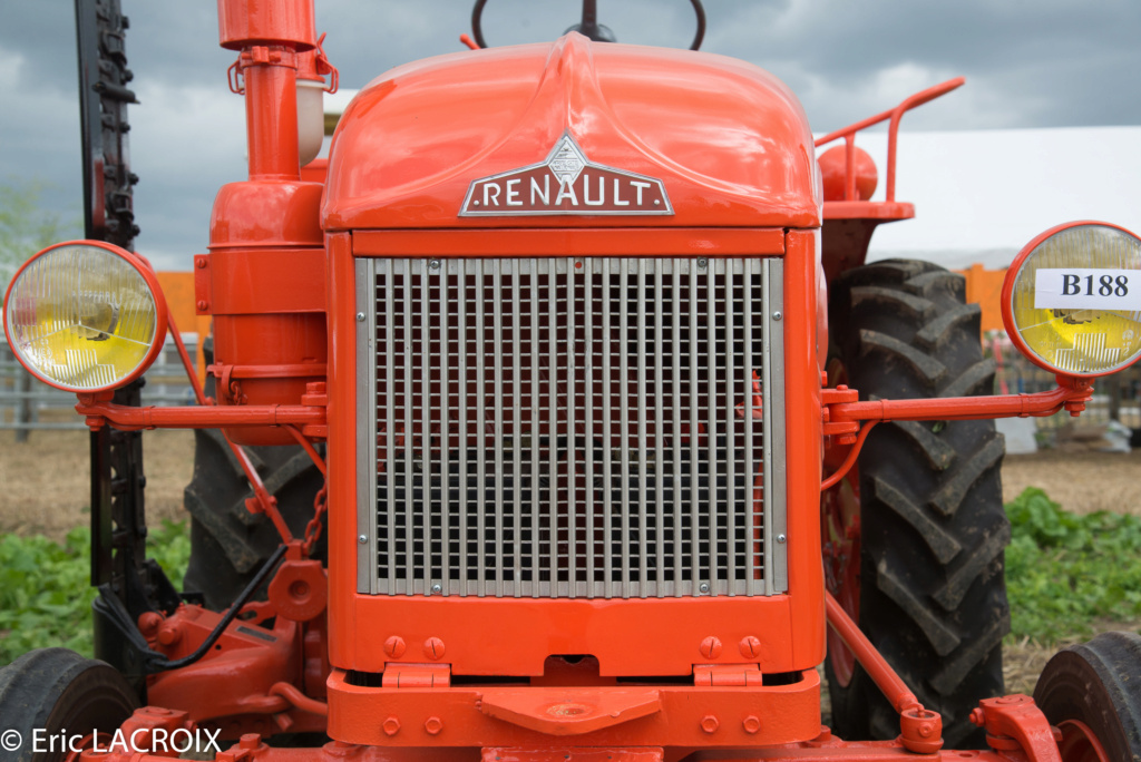 72 - St Gervais en Belin en 2018 - Les 100 ans du tracteur RENAULT  - Page 8 2018_571