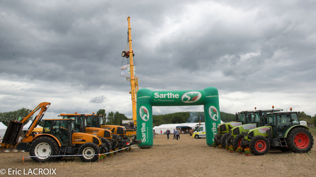 72 - St Gervais en Belin en 2018 - Les 100 ans du tracteur RENAULT  - Page 21 2018_820