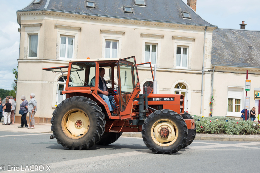 72 - St Gervais en Belin en 2018 - Les 100 ans du tracteur RENAULT  - Page 22 2018_846