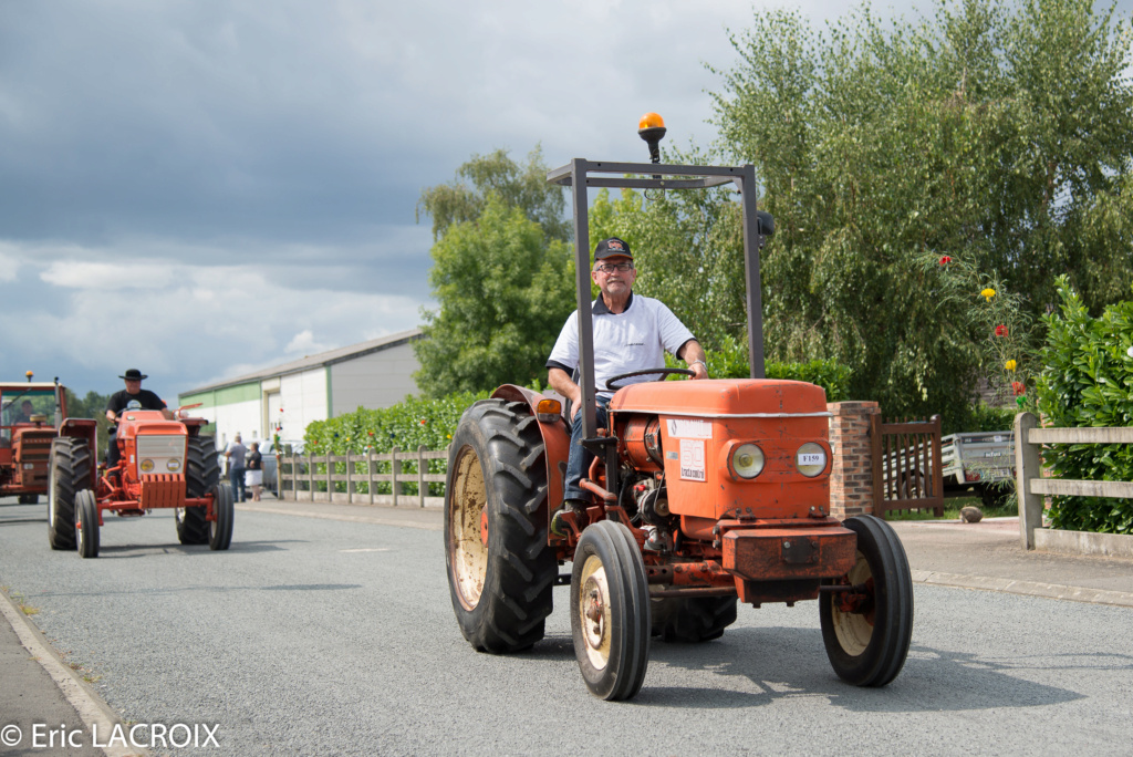 72 - St Gervais en Belin en 2018 - Les 100 ans du tracteur RENAULT  - Page 24 2018_870