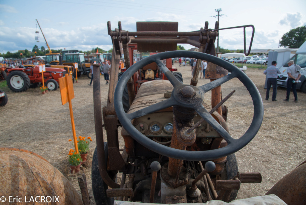 72 - St Gervais en Belin en 2018 - Les 100 ans du tracteur RENAULT  - Page 26 2018_926