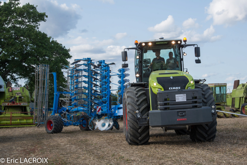 72 - St Gervais en Belin en 2018 - Les 100 ans du tracteur RENAULT  - Page 27 2018_945