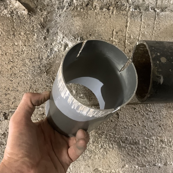 Eaux usées: raccorder un tuyau PVC vers un tuyau fonte 110