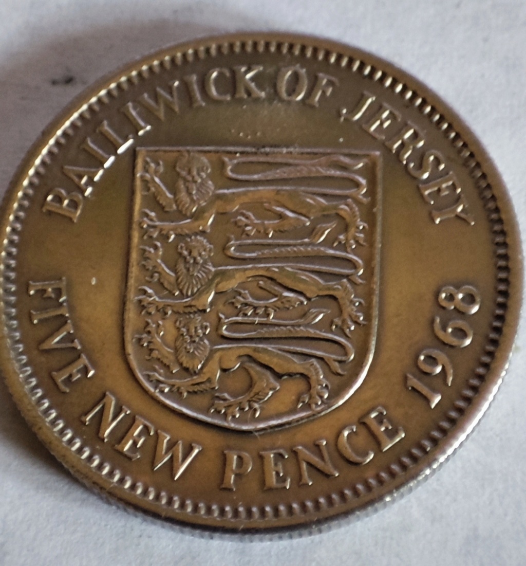 5 New Pence de 1968. Isabel II. Jersey. 16476911